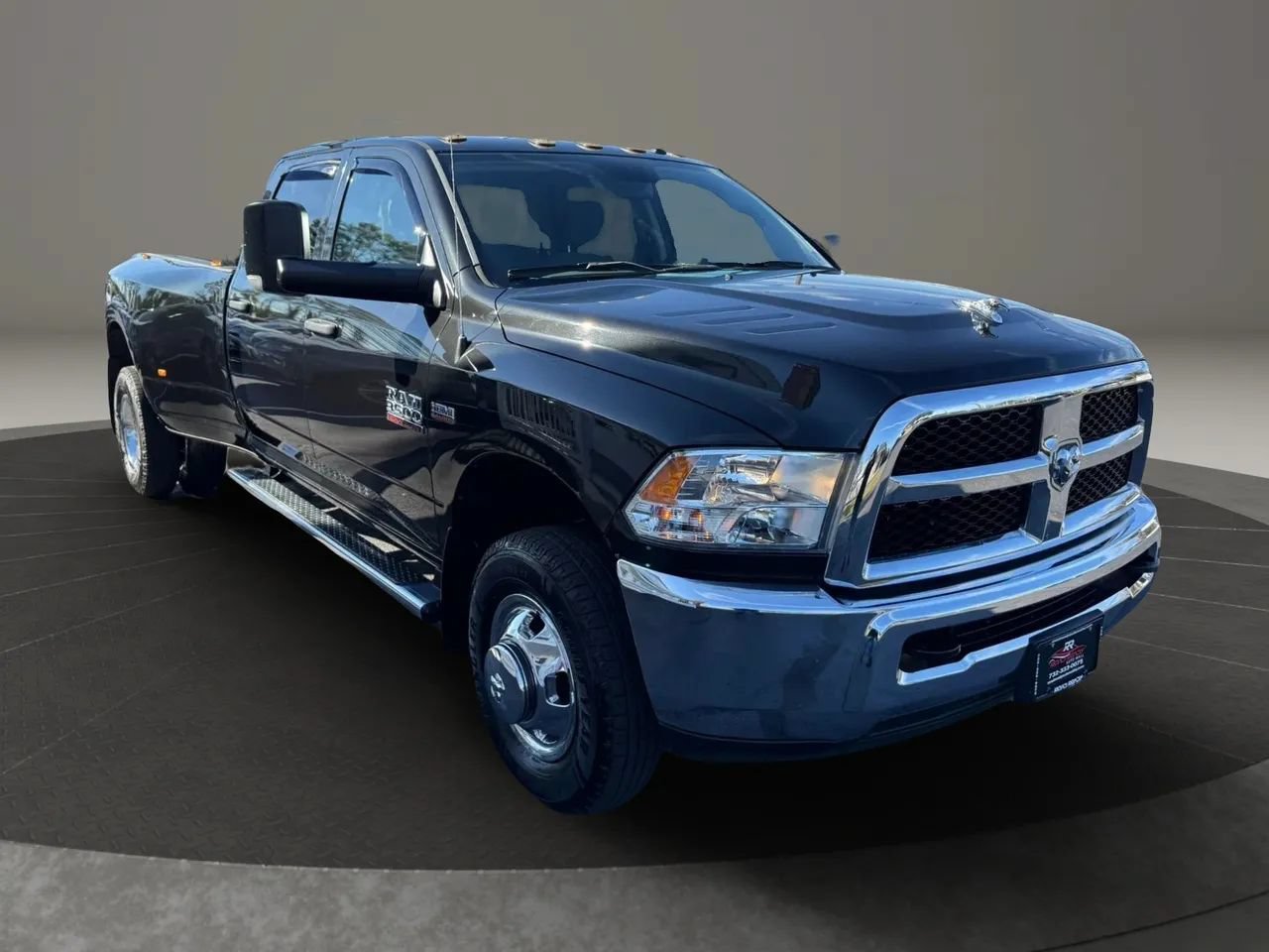 Used 2018 RAM 3500 Tradesman w/ Chrome Appearance Group AWD/4WD image 7