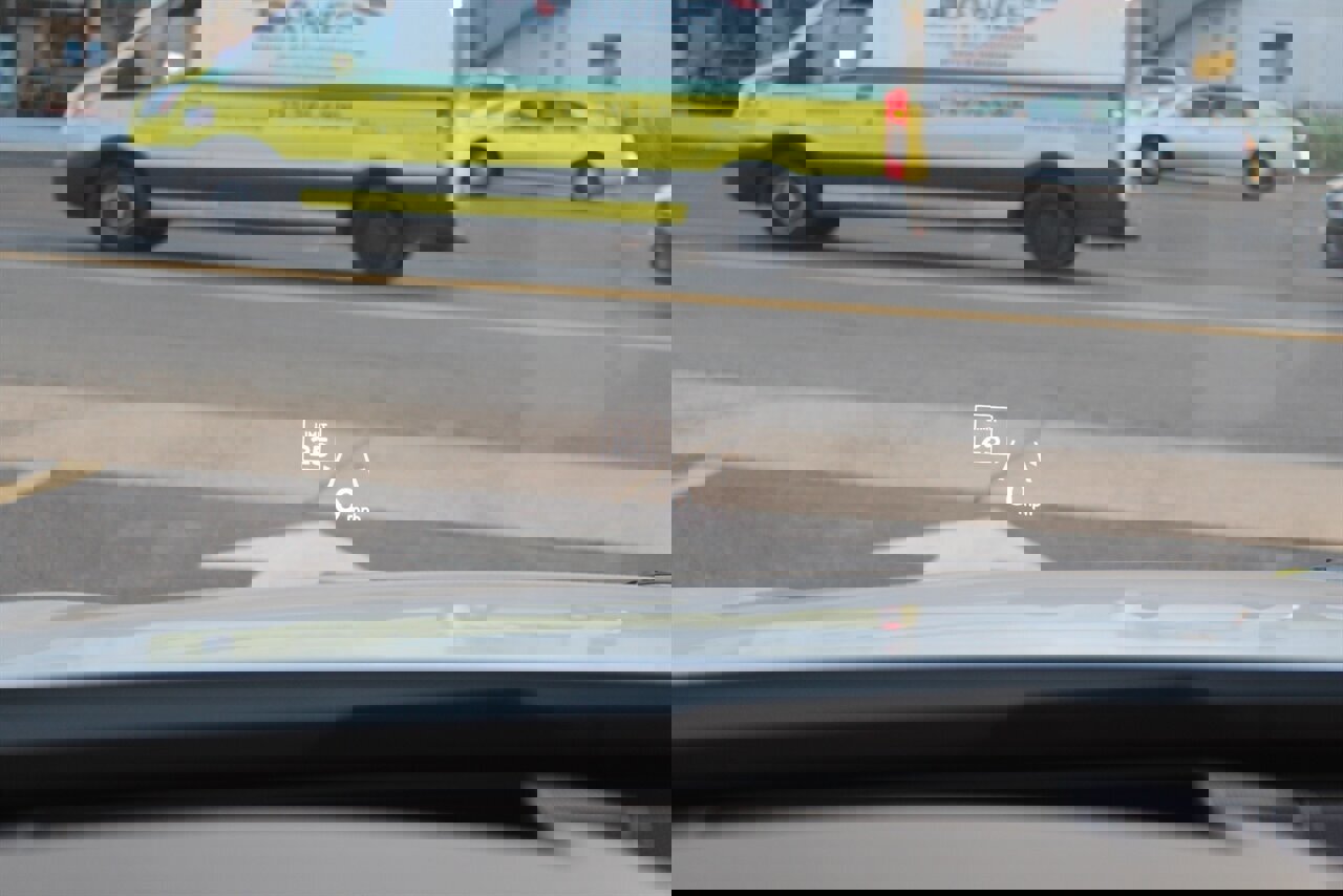 Used 2021 Bentley Flying Spur W12 image 22