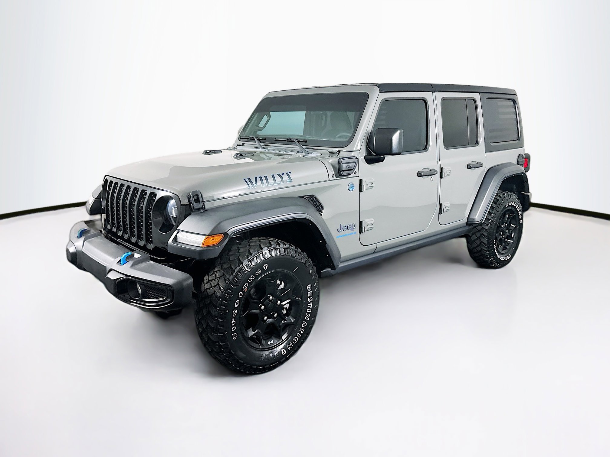 Used 2023 Jeep Wrangler Unlimited w/ 8.4" Radio Group image 3