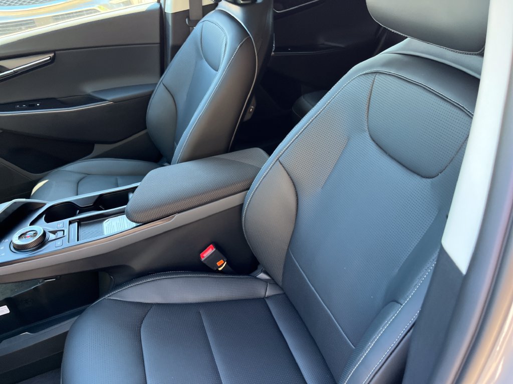New 2026 Kia EV6 Wind RWD image 17