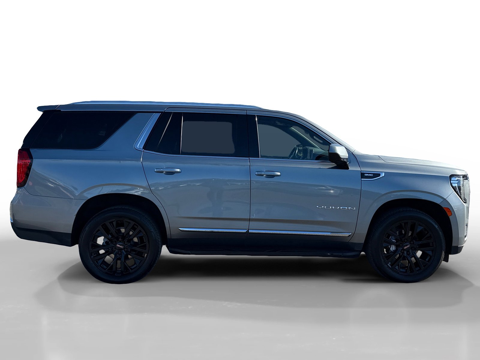 Used 2023 GMC Yukon SLT image 6