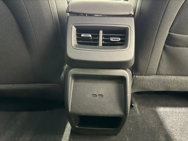 New 2026 Chevrolet Equinox EV LT w/ Comfort Package image 24