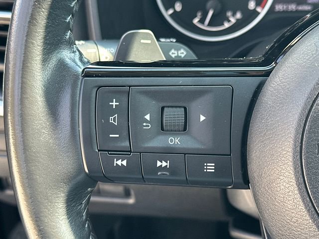 Used 2023 Nissan Rogue SV w/ SV Premium B Package image 30