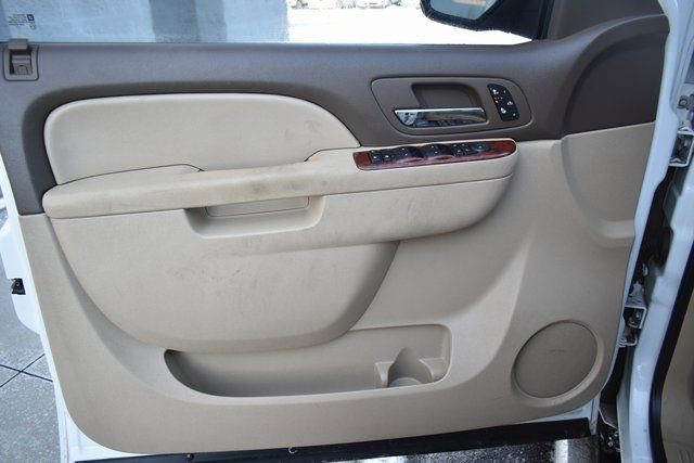 Used 2010 Chevrolet Silverado 1500 LTZ w/ Convenience Package image 14