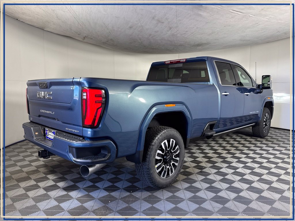 New 2026 GMC Sierra 3500 Denali Ultimate AWD/4WD image 7