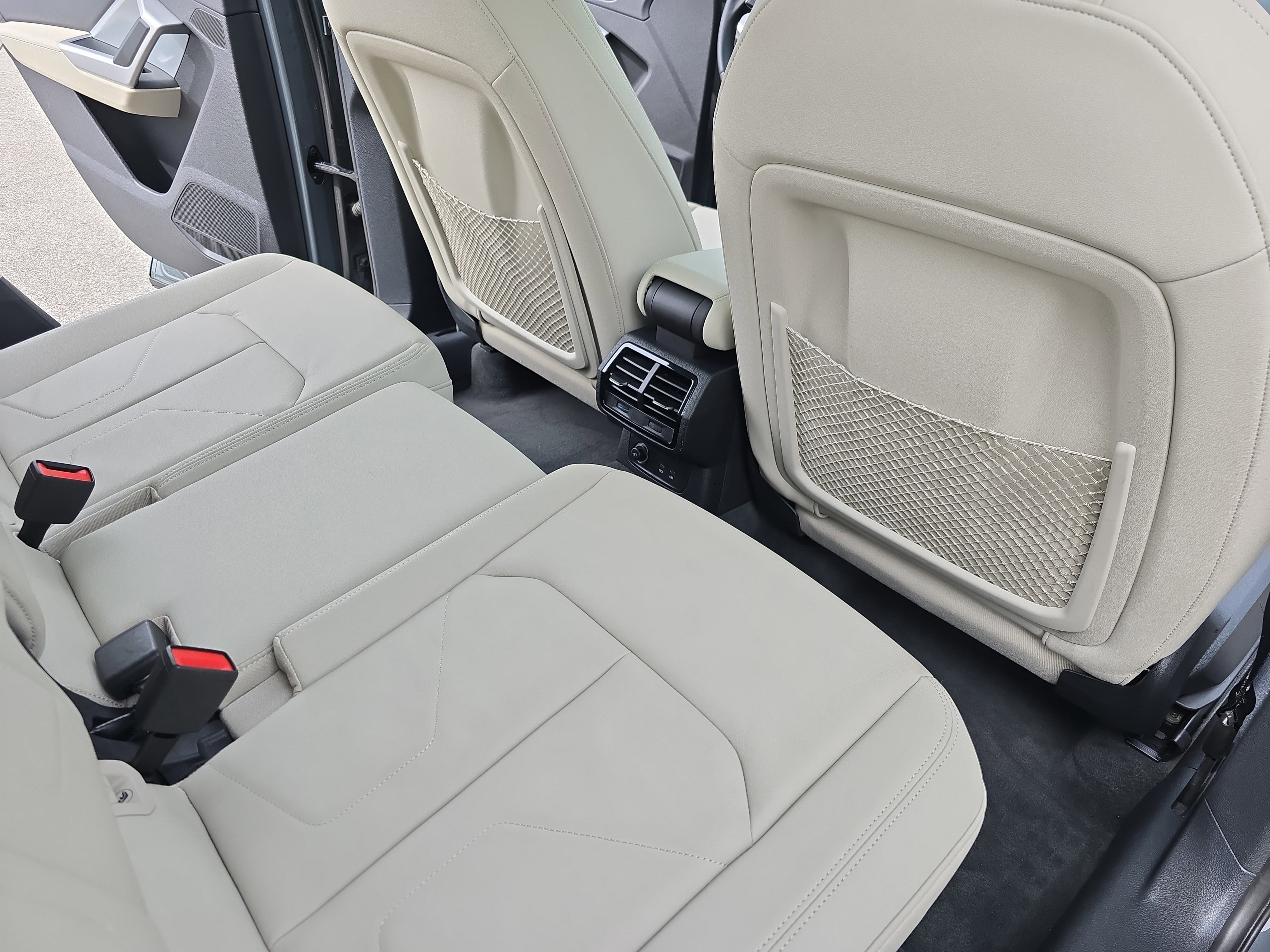 Used 2022 Audi Q3 2.0T Premium image 11