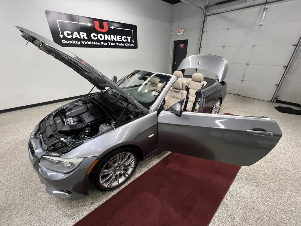 Used 2013 BMW 335i Convertible image 62