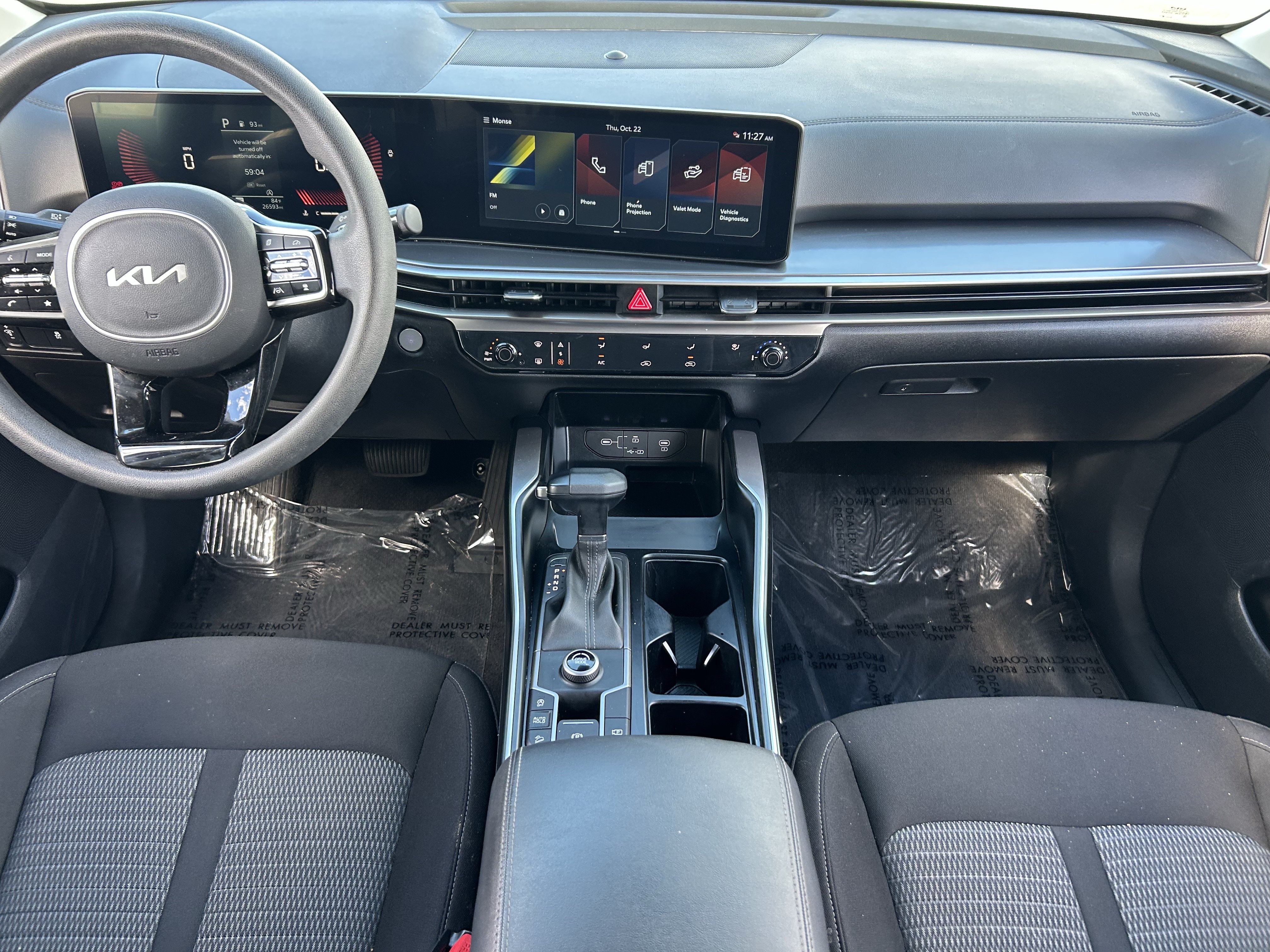 Certified 2025 Kia Sorento LX FWD image 15