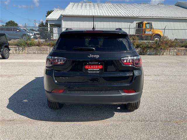 New 2026 Jeep Compass Limited image 6