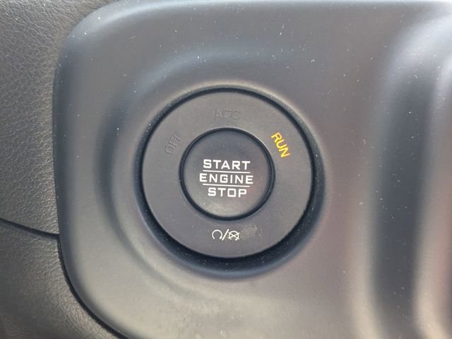 Used 2020 Jeep Wrangler Sport AWD/4WD image 18