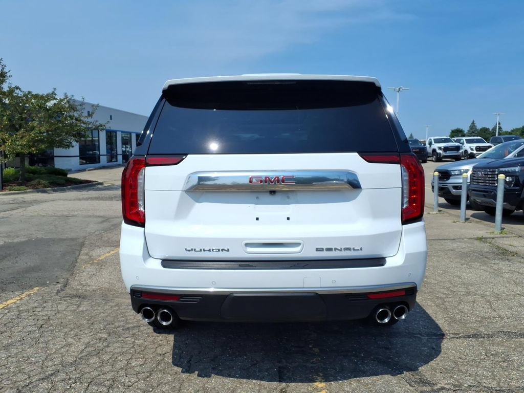 Certified 2021 GMC Yukon Denali AWD/4WD image 6