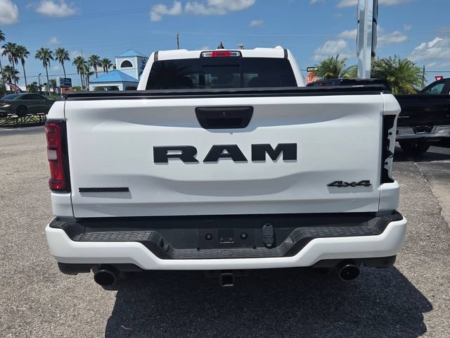 Used 2025 RAM 1500 Big Horn AWD/4WD image 4