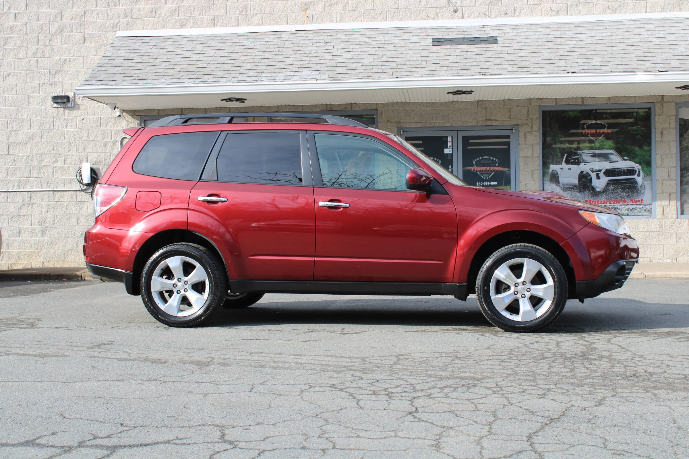 Used 2010 Subaru Forester 2.5XT Premium image 22