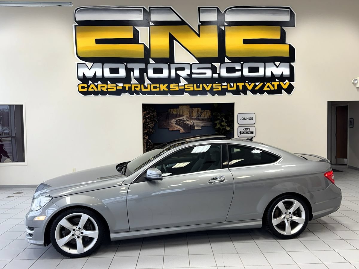 Used 2015 Mercedes-Benz C 350 4MATIC Coupe image 50