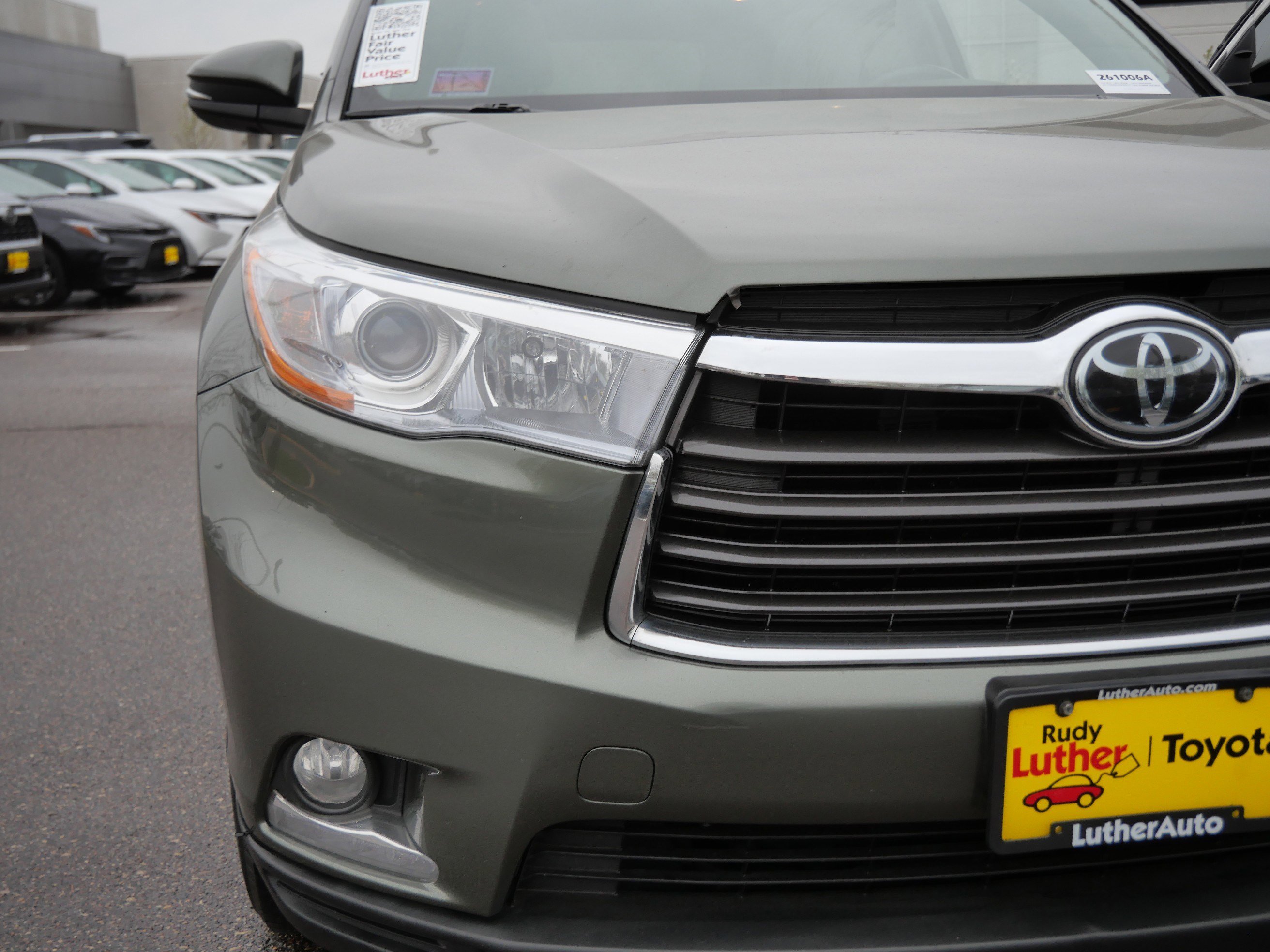 Used 2016 Toyota Highlander Limited Platinum AWD/4WD image 16