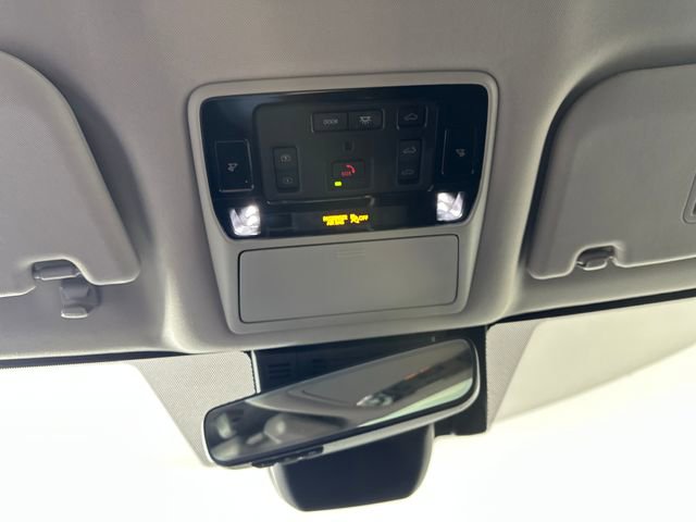 Used 2024 Toyota Grand Highlander Limited image 28