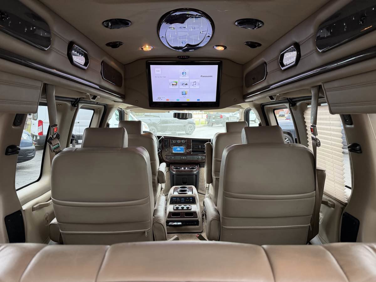 Used 2012 Chevrolet Express 1500 image 15