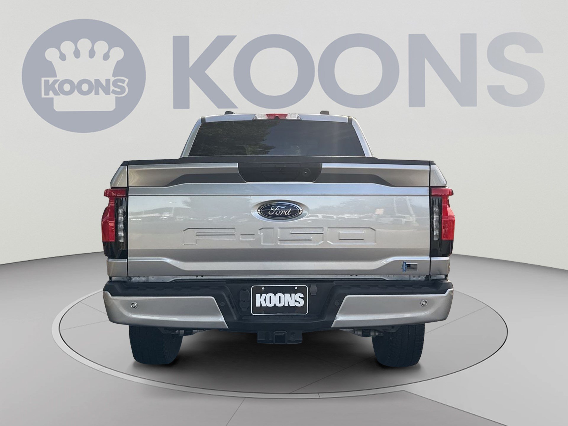Used 2023 Ford F150 Lightning XLT AWD/4WD image 5