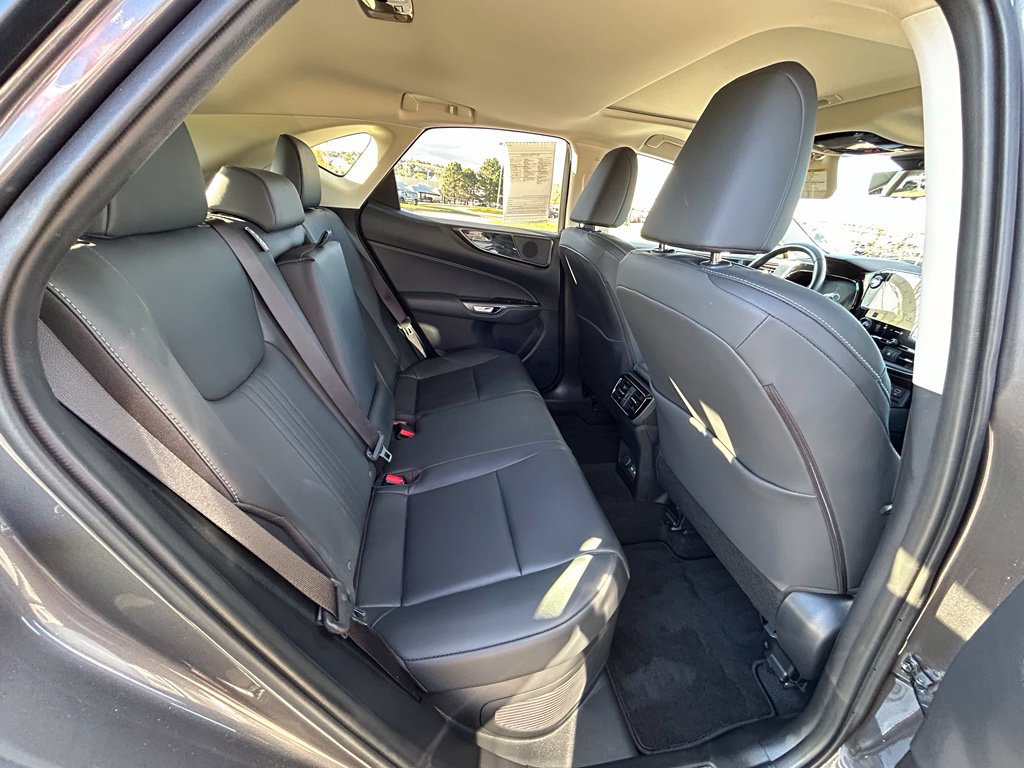 Used 2025 Lexus NX 350h AWD w/ Cold Area Package image 30
