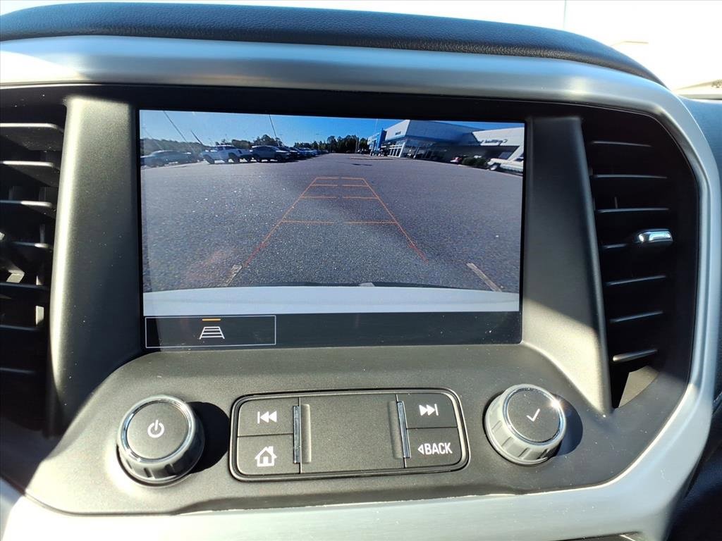 Used 2023 GMC Acadia SLT image 16