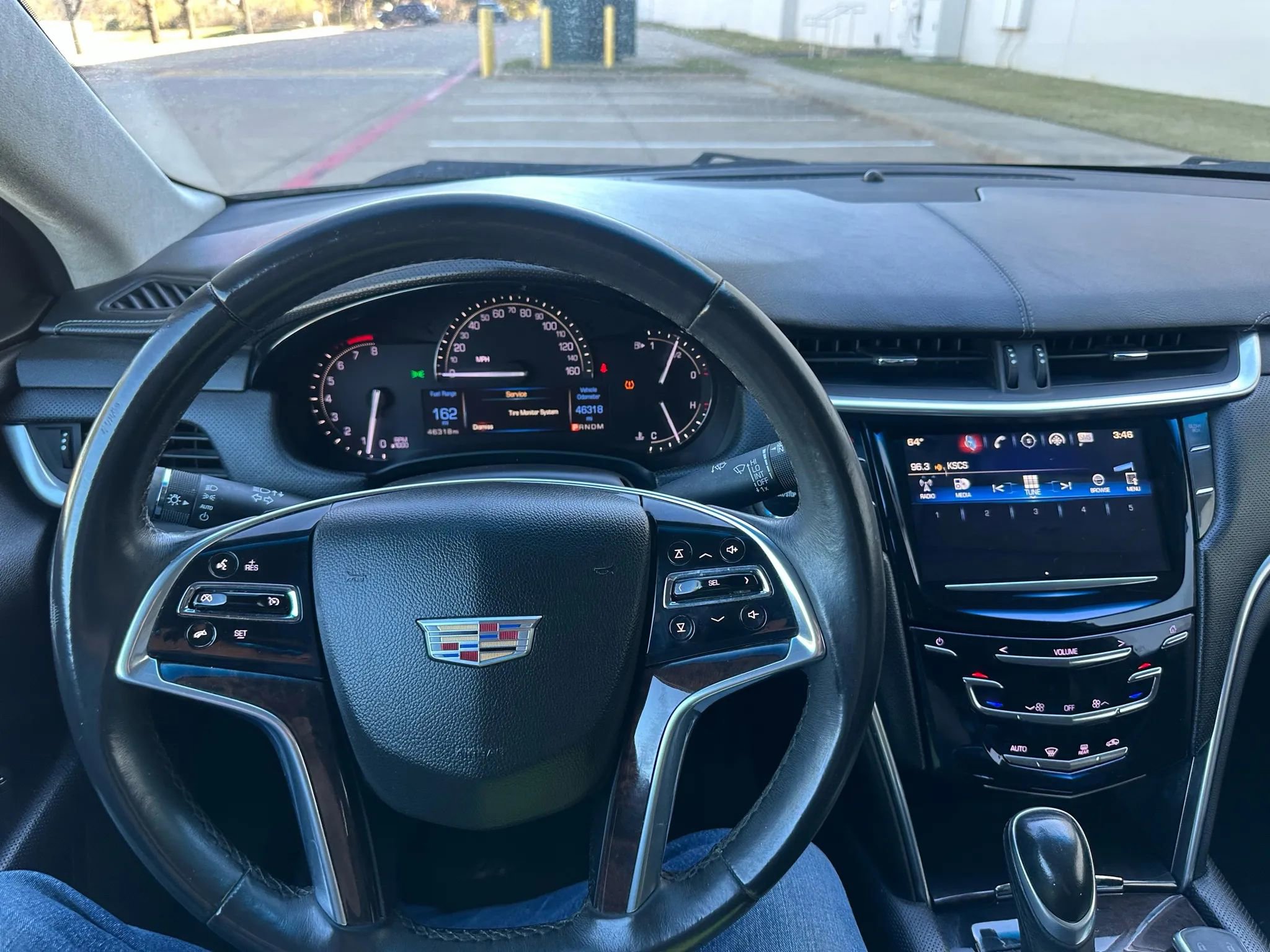 Used 2017 Cadillac XTS image 38