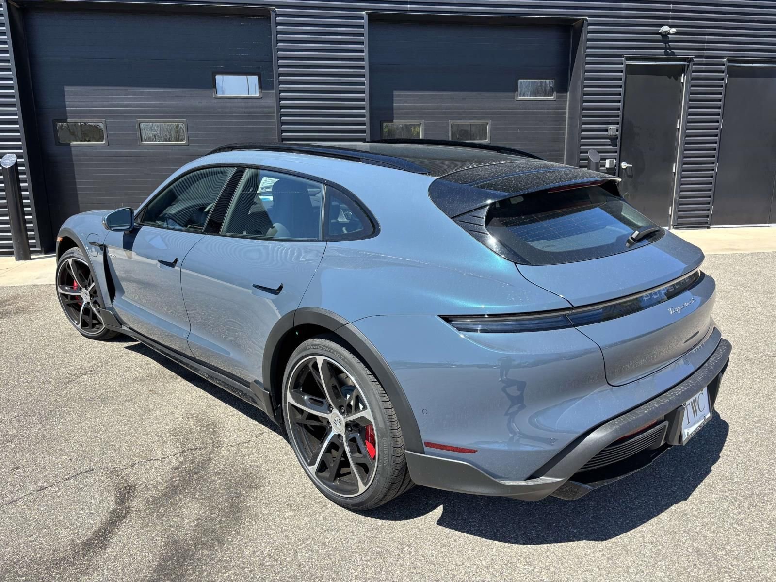 New 2026 Porsche Taycan 4S AWD/4WD image 3