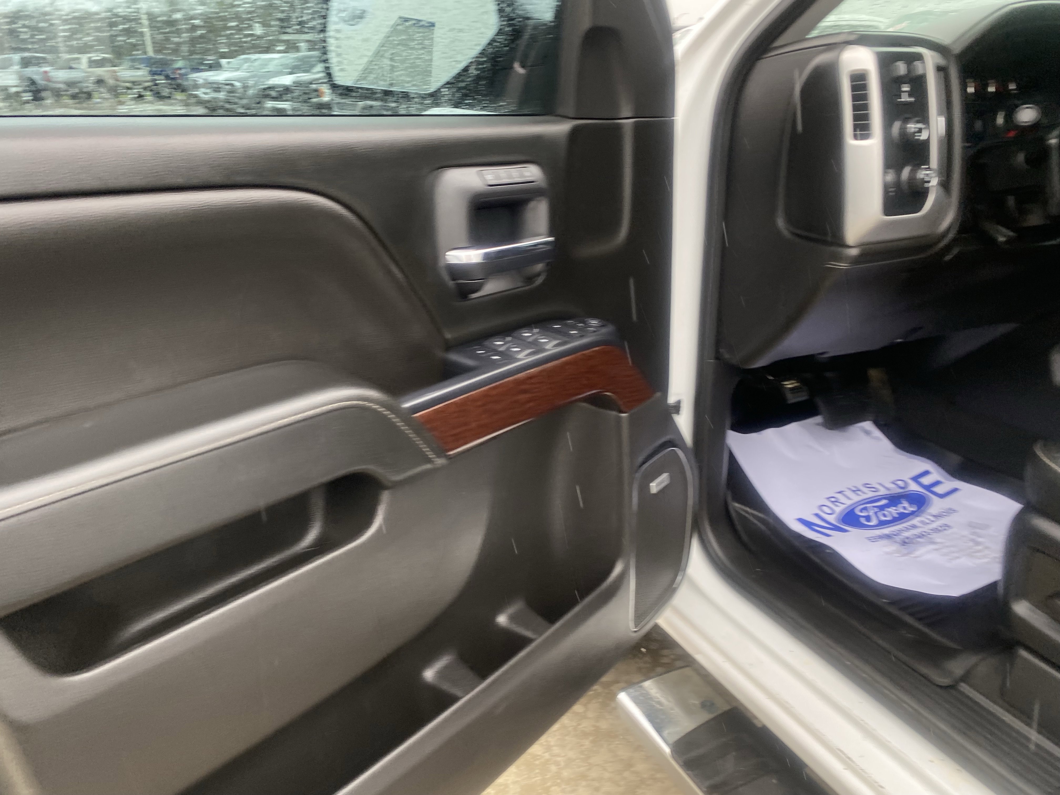 Used 2018 GMC Sierra 1500 SLT AWD/4WD image 15