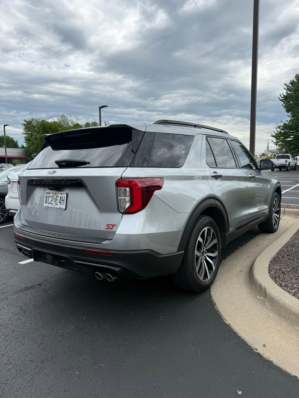 Used 2020 Ford Explorer ST w/ Premium Technology Package AWD/4WD image 7