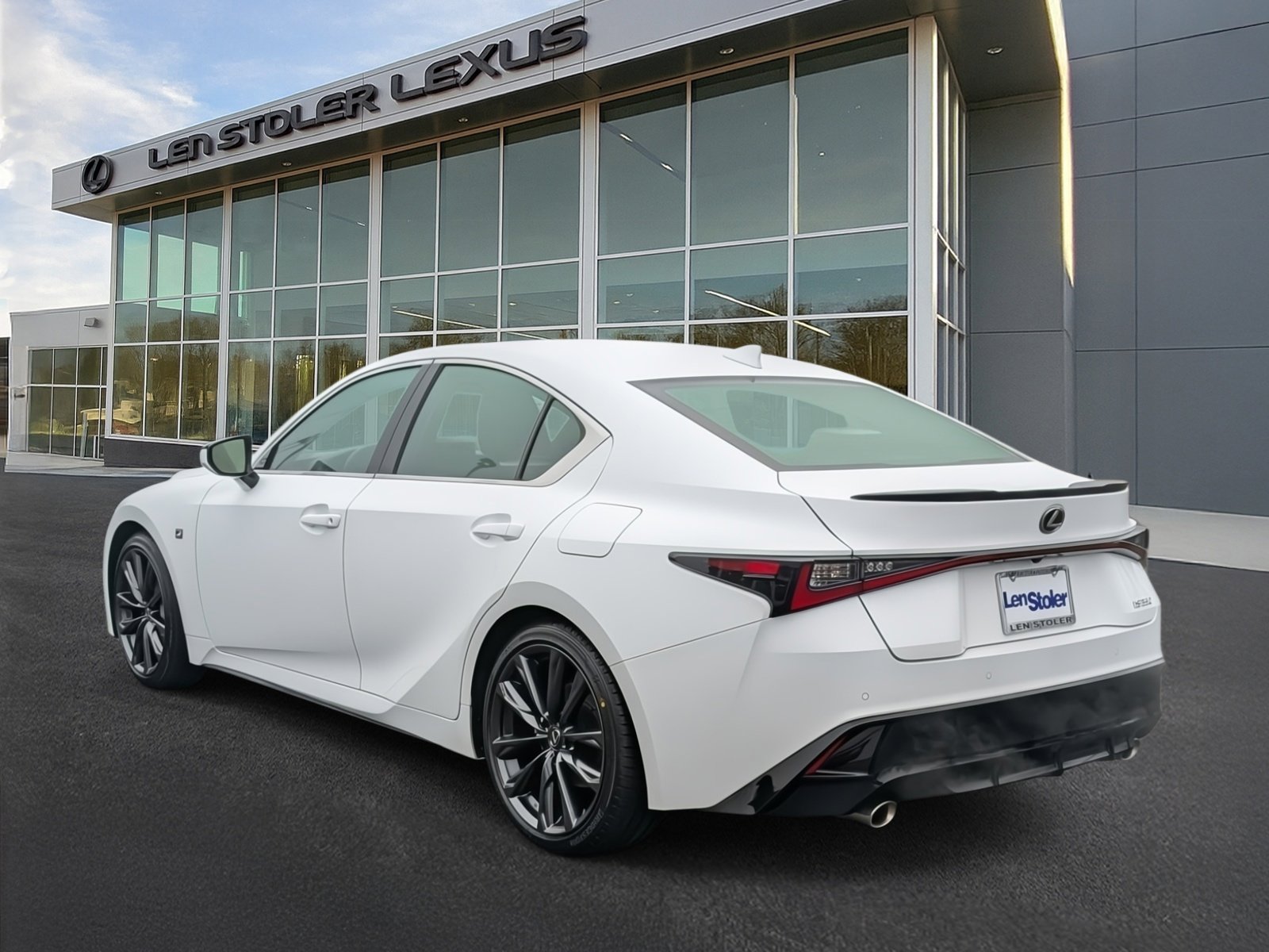 Certified 2023 Lexus IS 350 F Sport w/ Memory Package image 5