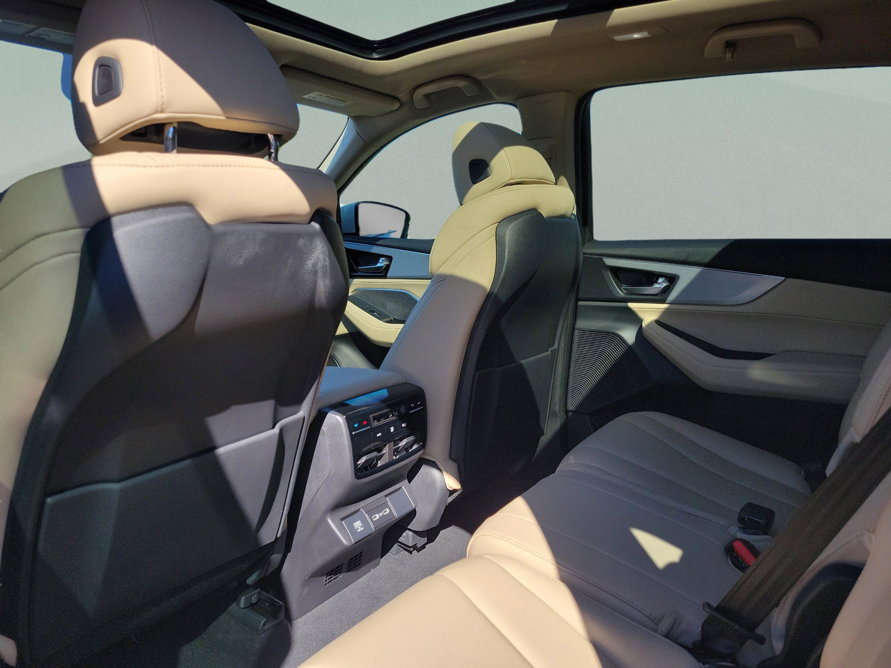 Used 2024 Acura MDX 3.5L image 27