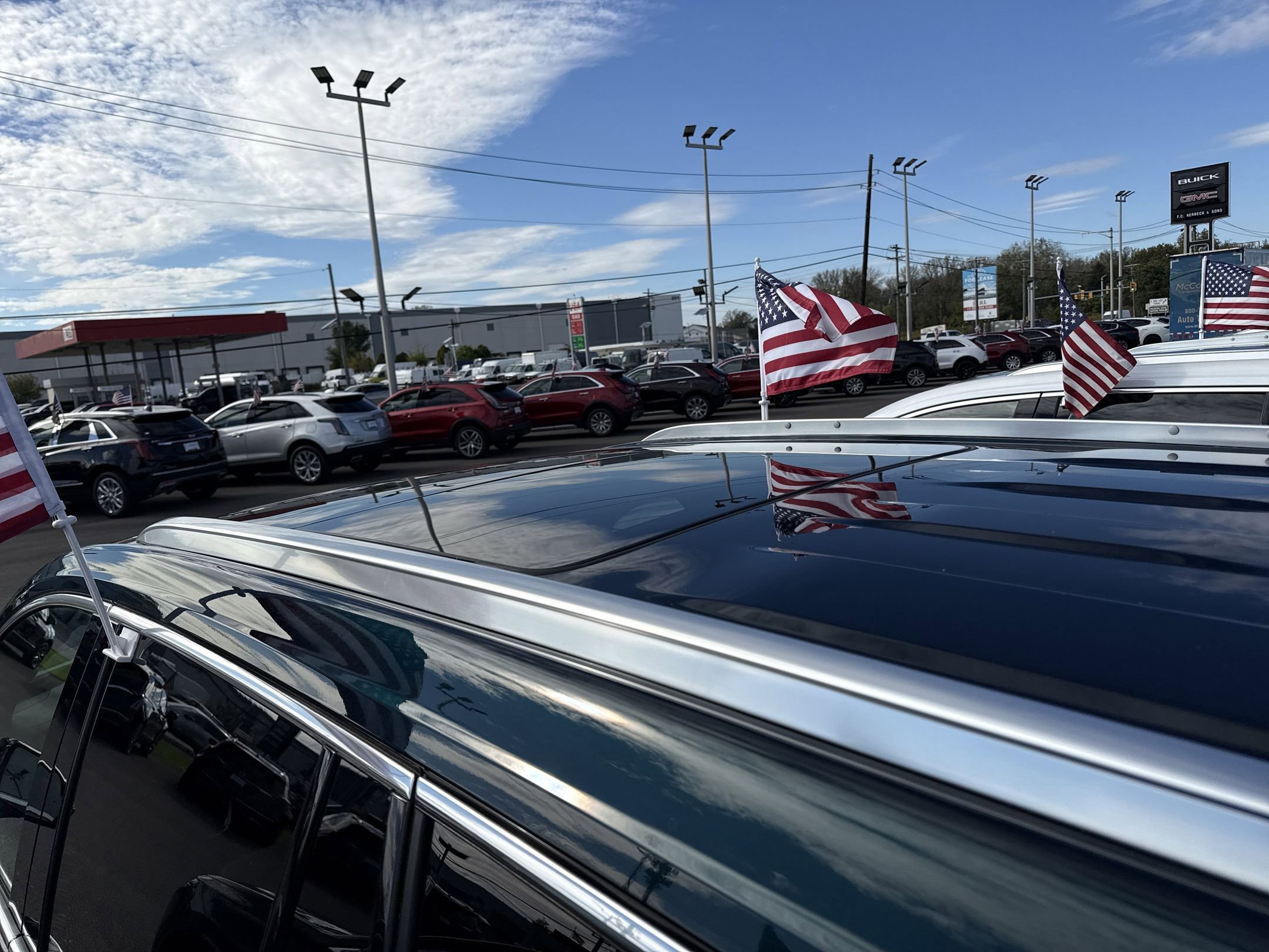 Certified 2025 Cadillac XT6 Premium Luxury FWD image 15