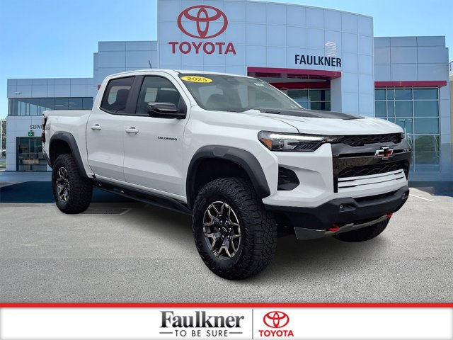 Used 2025 Chevrolet Colorado ZR2 AWD/4WD image 1