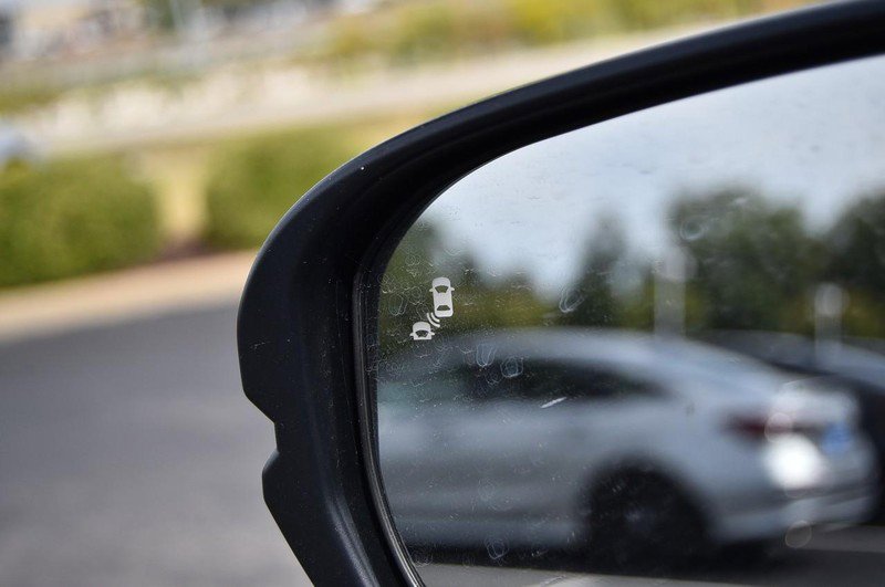 New 2026 Honda HR-V EX-L image 9