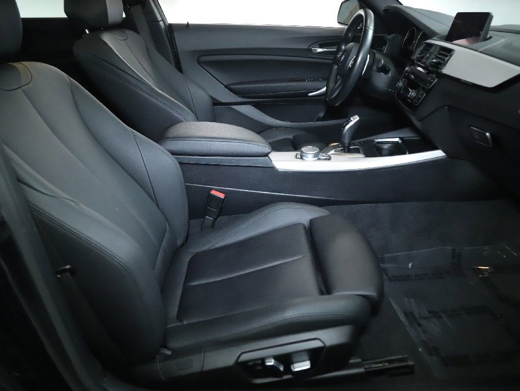 Used 2020 BMW 230i xDrive Coupe w/ M Sport Package AWD/4WD image 36