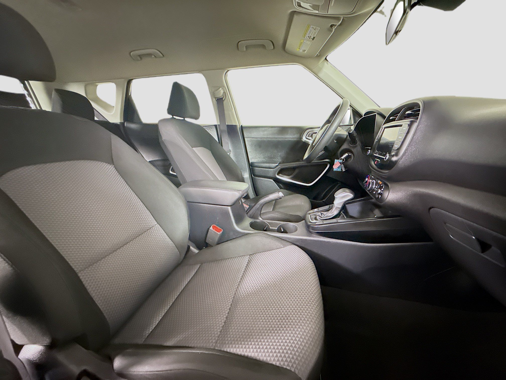 Used 2023 Kia Soul LX FWD image 28