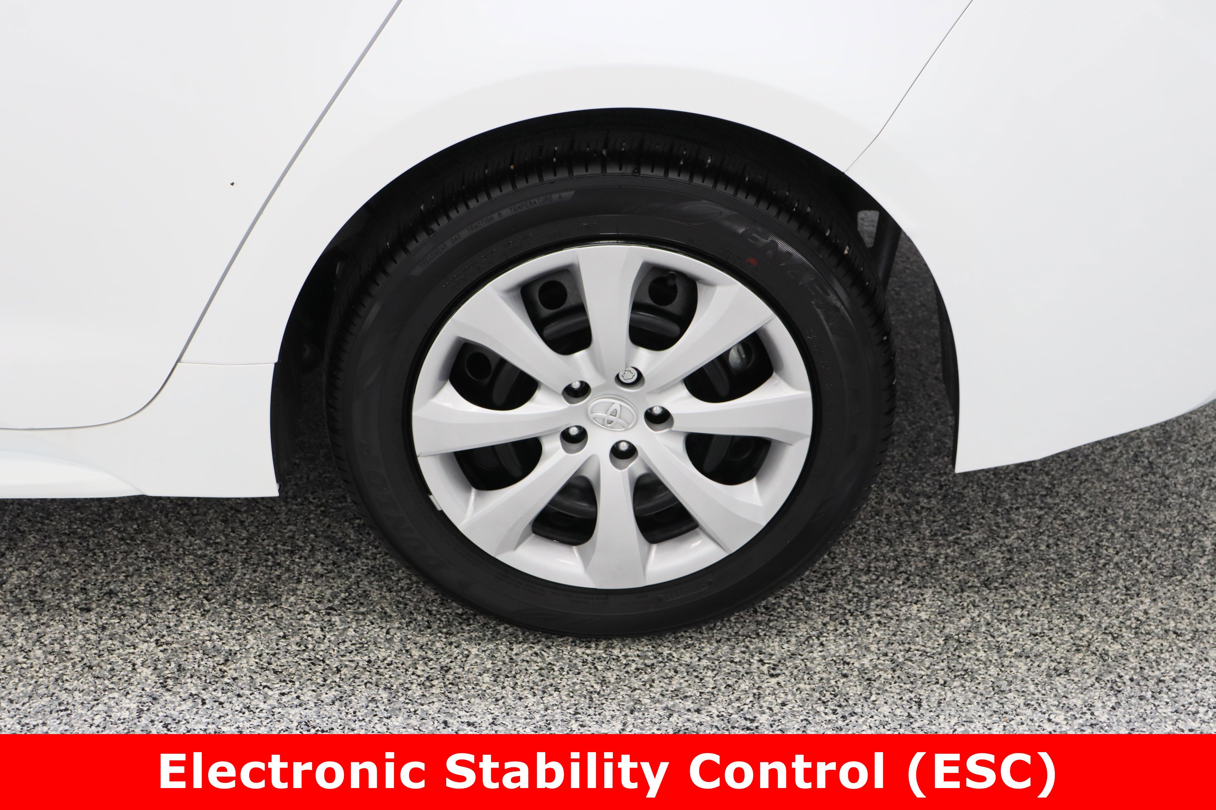 Certified 2025 Toyota Corolla LE image 10