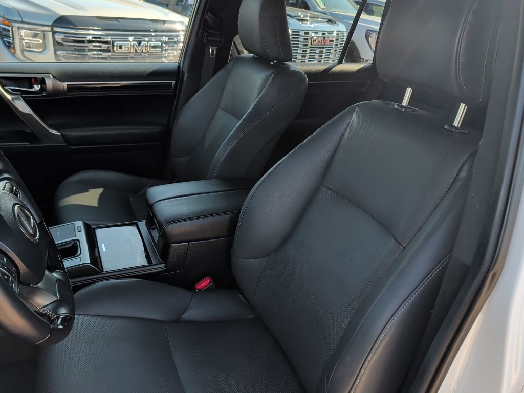 Used 2023 Lexus GX 460 Premium image 10