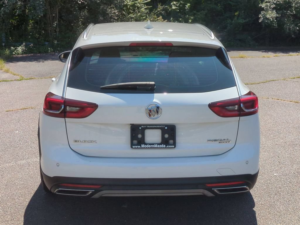 Used 2018 Buick Regal Essence w/ Driver Confidence Package #1 AWD/4WD image 5