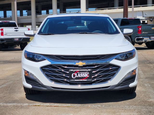 Used 2024 Chevrolet Malibu LT image 2