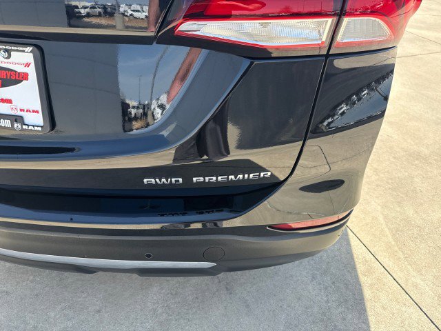 Used 2024 Chevrolet Equinox Premier image 4