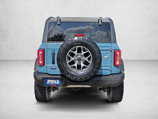 Used 2023 Ford Bronco Badlands image 7