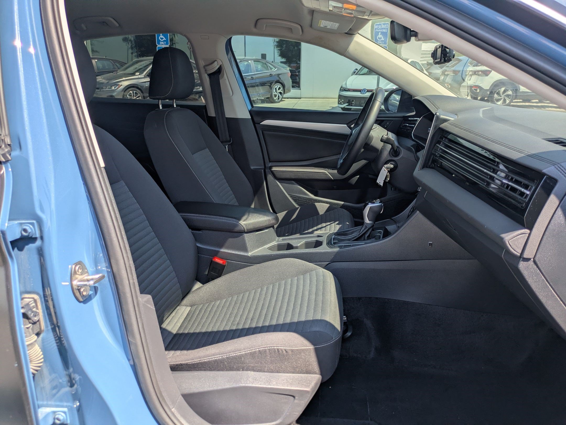 Used 2025 Volkswagen Jetta S FWD image 32