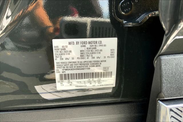 Used 2022 Ford Explorer XLT image 16