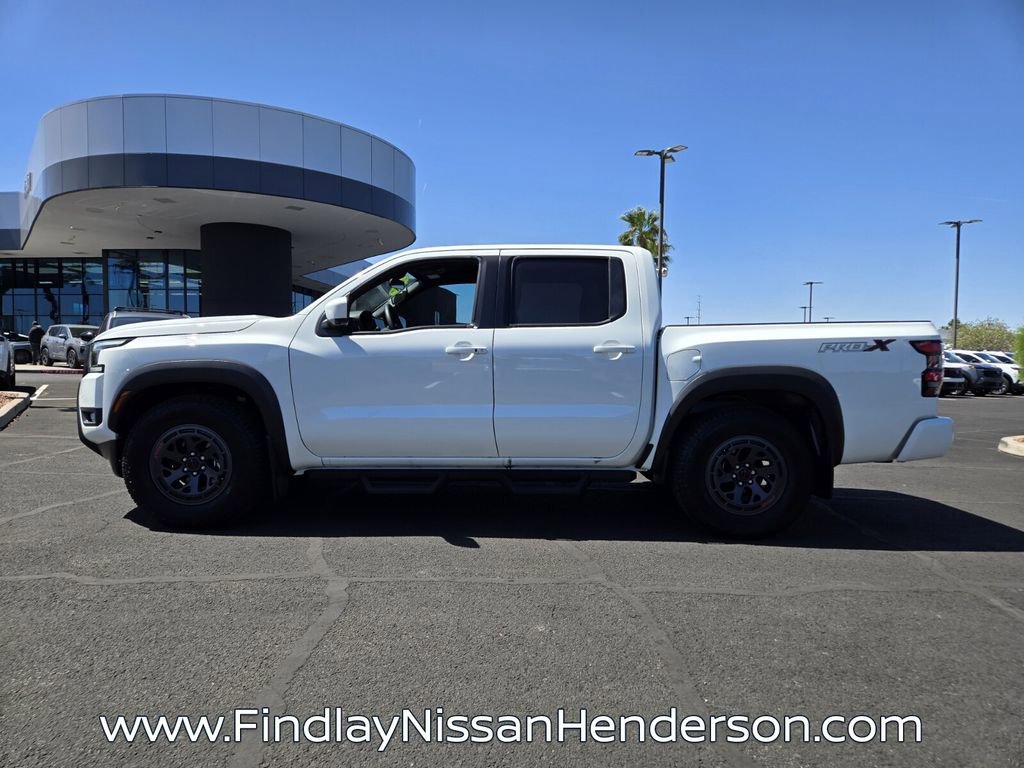 Used 2025 Nissan Frontier Pro-X w/ Pro Convenience Package RWD video 3
