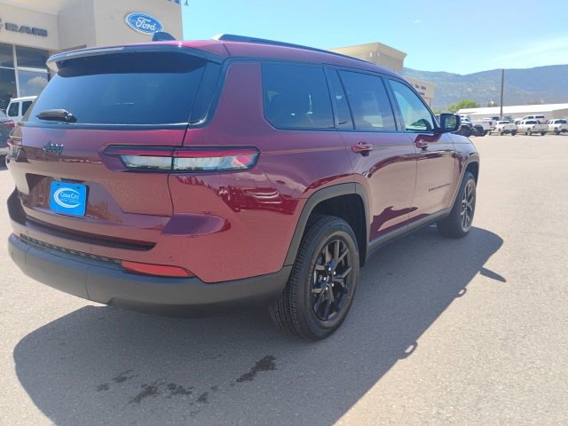 New 2025 Jeep Grand Cherokee L Altitude image 7