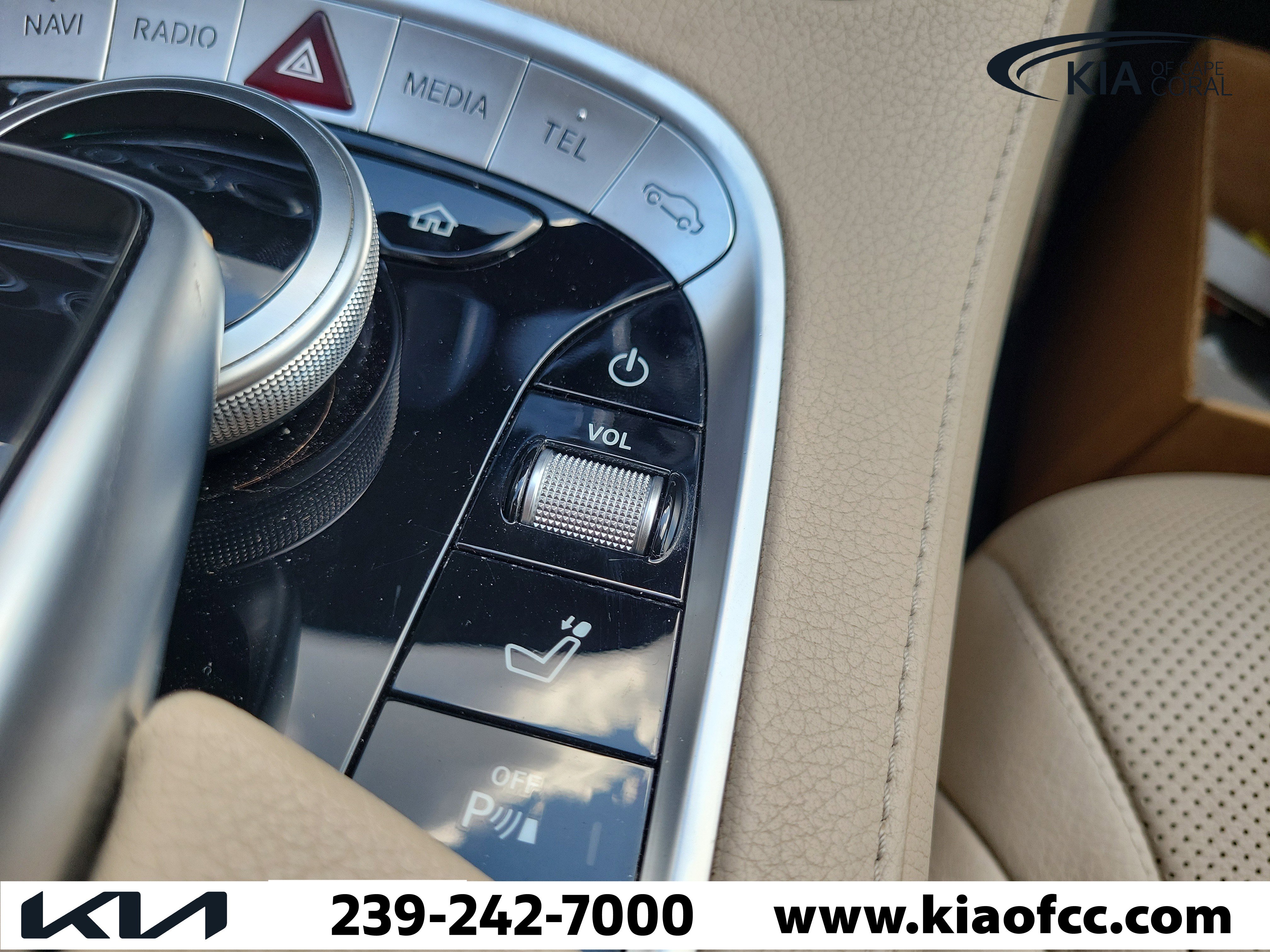 Used 2018 Mercedes-Benz S 450 Sedan image 31