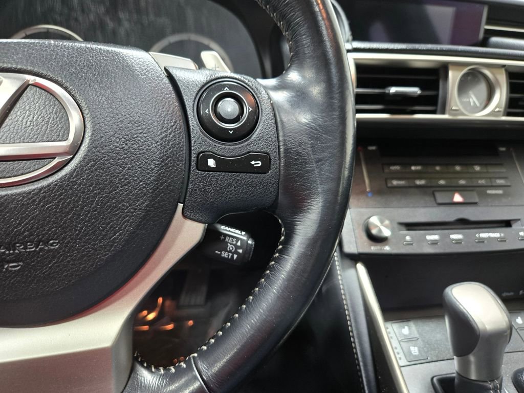 Used 2016 Lexus IS 300 AWD w/ Premium Package image 16