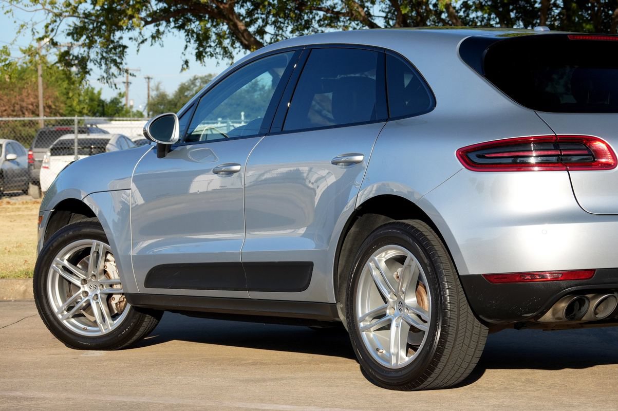 Used 2016 Porsche Macan S AWD/4WD image 34