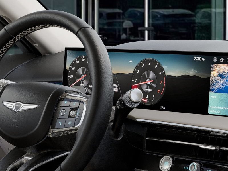 New 2027 Genesis GV70 2.5T AWD/4WD image 13