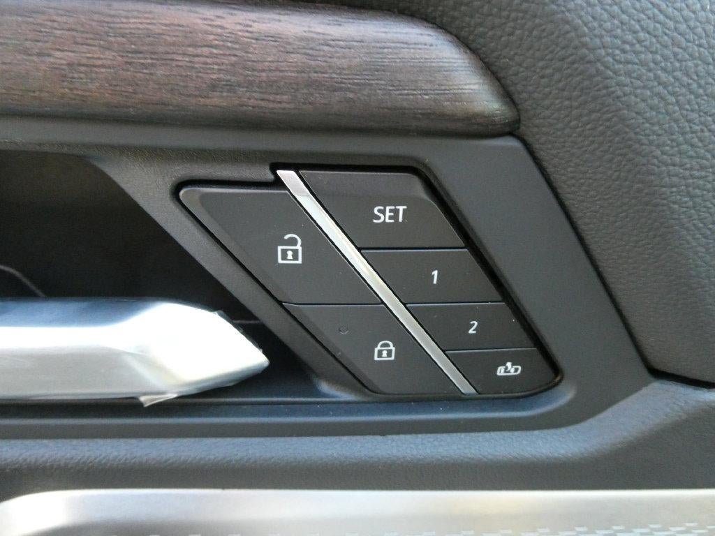 New 2027 GMC Acadia Denali Ultimate AWD/4WD image 20